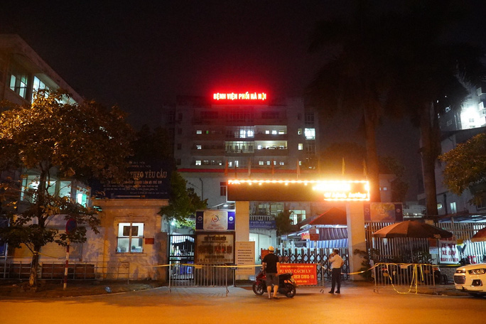 tim nguoi den benh vien phoi ha noi tu ngay 6 7 dspl