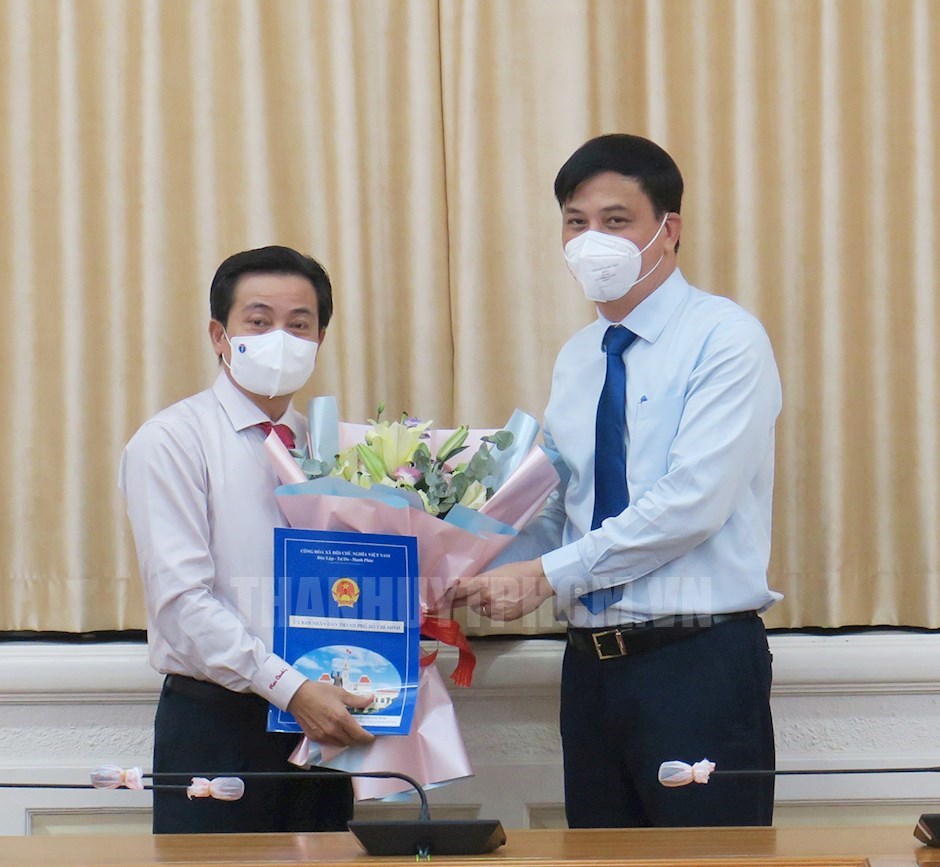 12 08 2021 dong chi nguyen thanh binh giu chuc vu pho tong giam doc tong cong ty dia oc sai gon dspl 12 08 2021 dong chi nguyen thanh binh giu chuc vu pho tong giam doc tong cong ty dia oc sai gon dspl