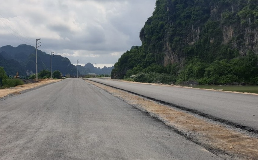 quang ninh khan truong khoi cong 4 du an tong von hon 283 ty dong dspl