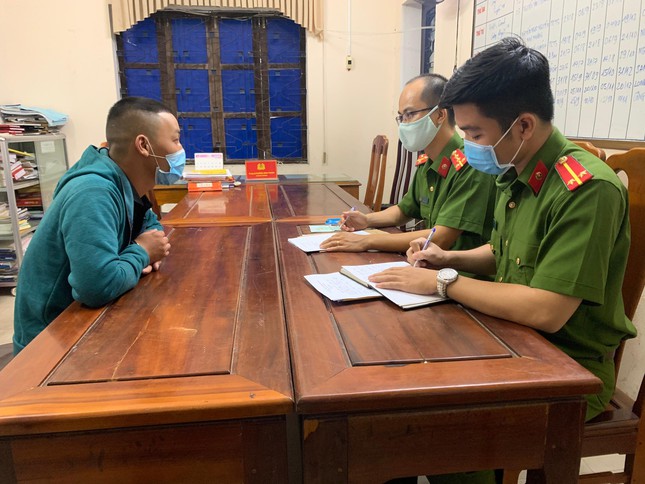 dot nhap nha dan hiep dam nguoi phu nu co bieu hien tam than dspl dot nhap nha dan hiep dam nguoi phu nu co bieu hien tam than dspl