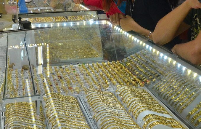 gia vang hom nay ngay 15 10 dspl