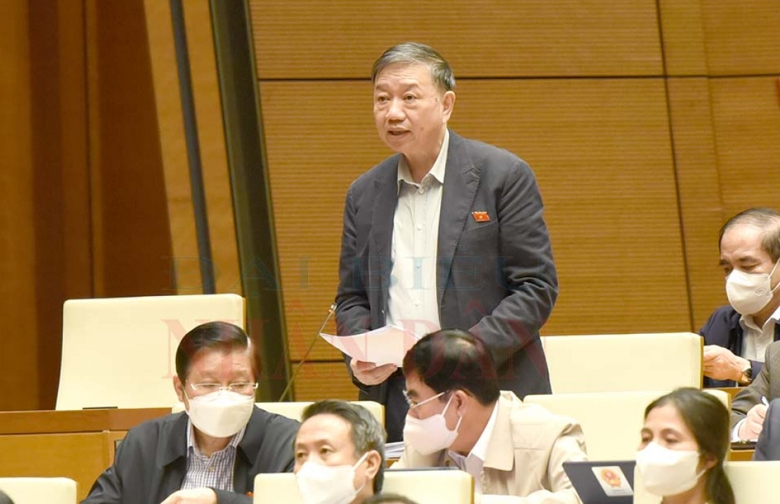 bo truong to lam dang xu ly 6 don to cao nghe si lam tu thien dspl bo truong to lam dang xu ly 6 don to cao nghe si lam tu thien dspl