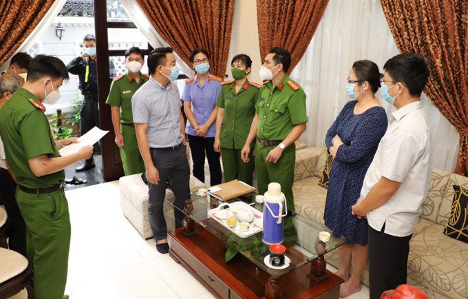 vu triet pha duong day xang gia quy mo lon o tp hcm bat them mot nu giam doc lien quan dspl vu triet pha duong day xang gia quy mo lon o tp hcm bat them mot nu giam doc lien quan dspl