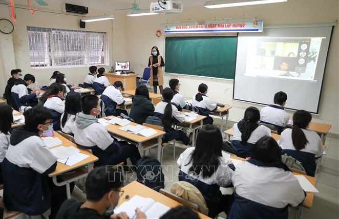 ha noi quan dong da chuyen sang mau cam hoc sinh co tiep tuc hoc truc tiep dspl ha noi quan dong da chuyen sang mau cam hoc sinh co tiep tuc hoc truc tiep dspl