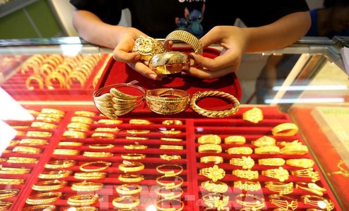 gia vang hom nay ngay 27 1 dspl
