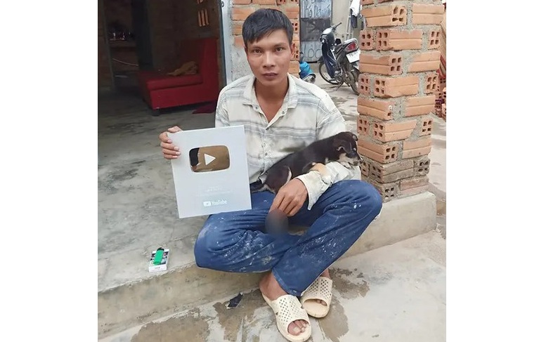 cong khai thu nhap tu youtube loc fuho khien nhieu nguoi bat ngo dspl