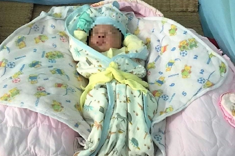 nghe an be gai 3 ngay tuoi bi bo roi truoc cua nha tho giua dem dspl nghe an be gai 3 ngay tuoi bi bo roi truoc cua nha tho giua dem dspl