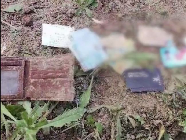 vu roi may bay cho 132 hanh khach o trung quoc tim thay thi the va vat dung cua nan nhan dspl