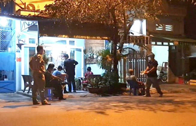 nghi pham giet nguoi o tp hcm tu tu trong khach san dspl nghi pham giet nguoi o tp hcm tu tu trong khach san dspl