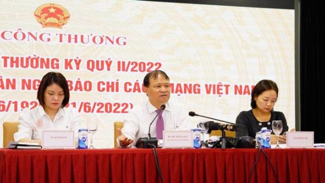 bo cong thuong noi gi ve de xuat bo quy binh on xang dau dspl