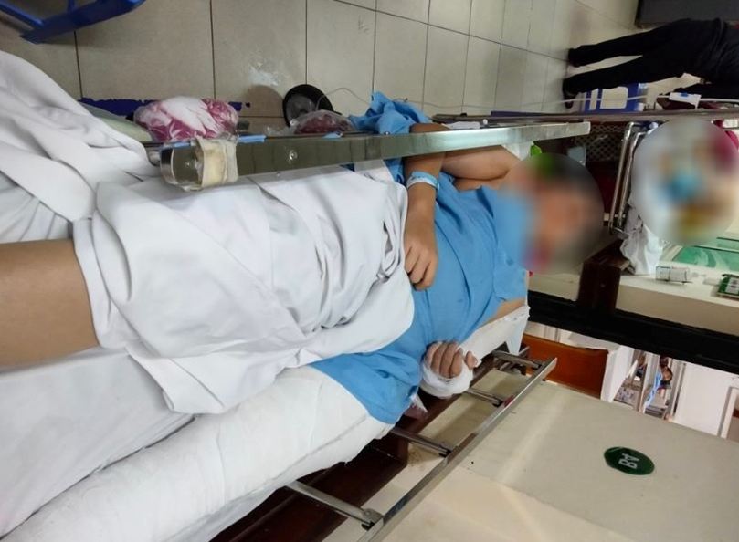 ha noi xac minh nguyen nhan nam sinh lop 9 nhay tu tang 3 xuong dat dspl