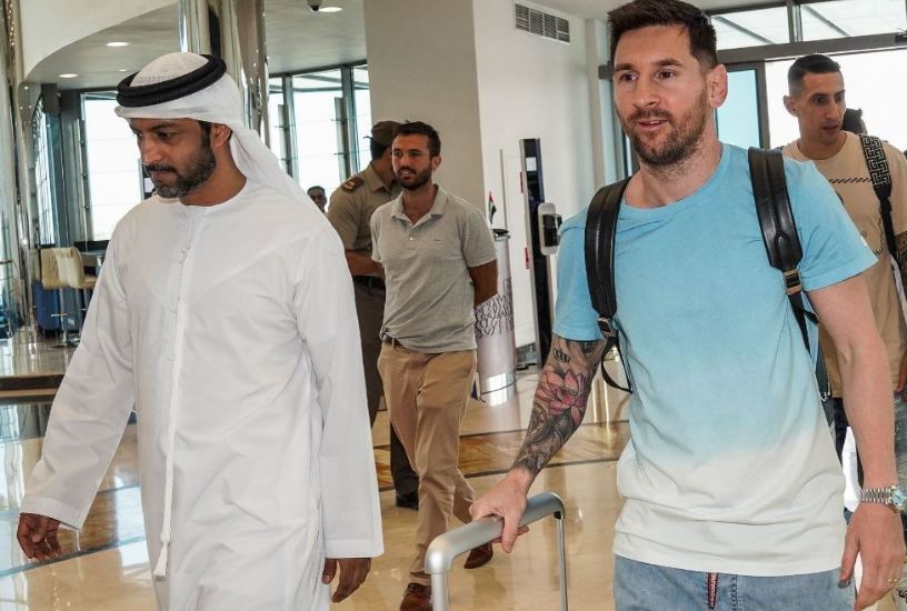messi co mat tai uae hoi quan cung tuyen argentina dspl