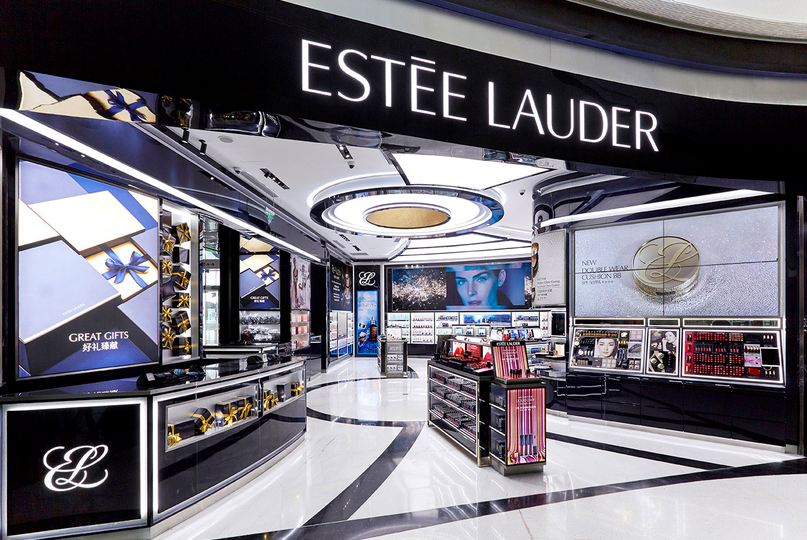 thuong vu ty usd cua de che my pham estee lauder mua lai tom ford dspl