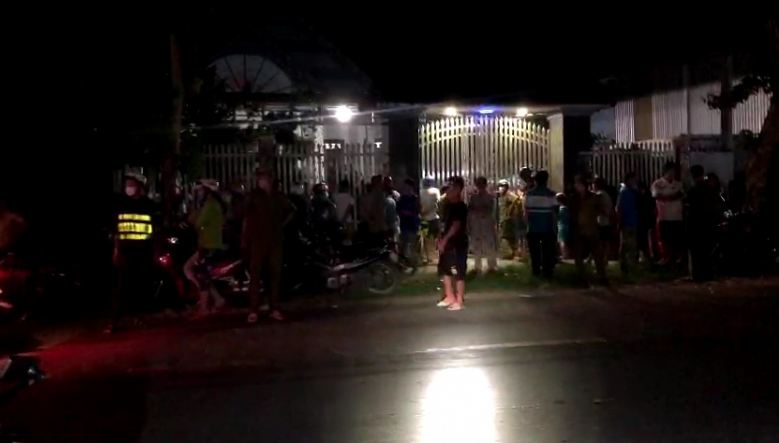 tien giang em doat mang anh trai trong bua nhau dspl