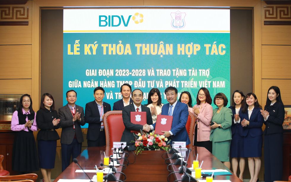 bidv dai hoc y ha noi ky ket thoa thuan hop tac giai doan 2023 2028 va trao tai tro dspl