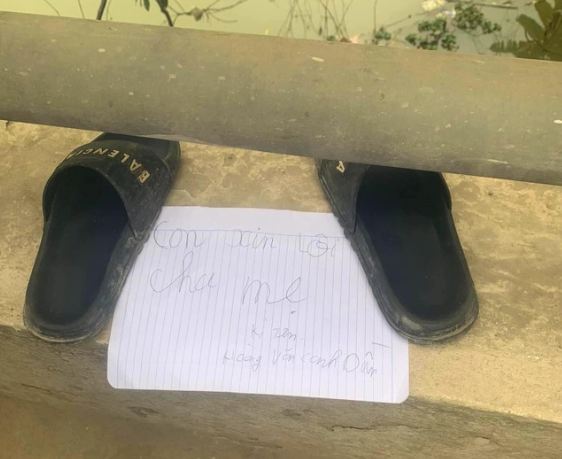 de lai dep to giay ghi con xin loi cha me roi di choi 3 hoc sinh khien ca tram nguoi hot hoang tim kiem dspl