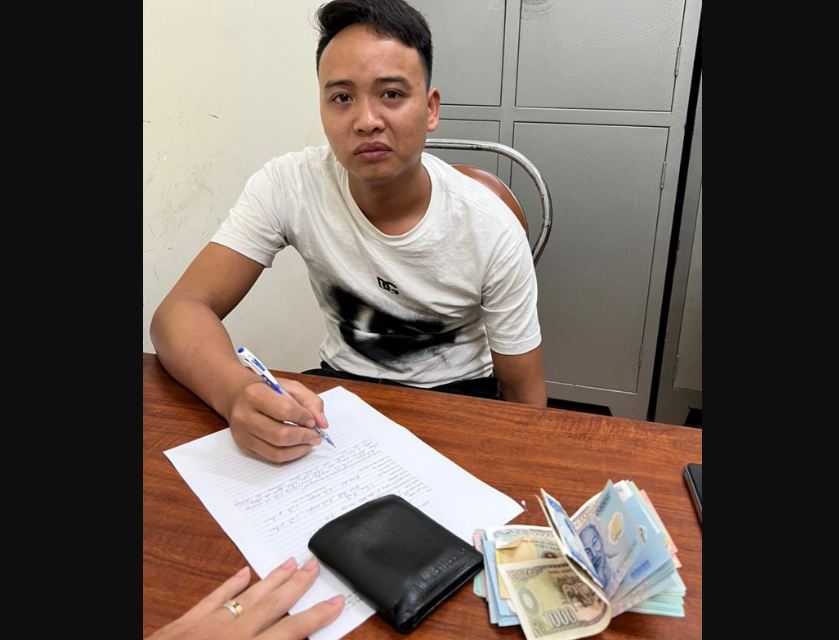 bat nghi pham dung sung cuop cua hang the gioi di dong o vinh phuc dspl