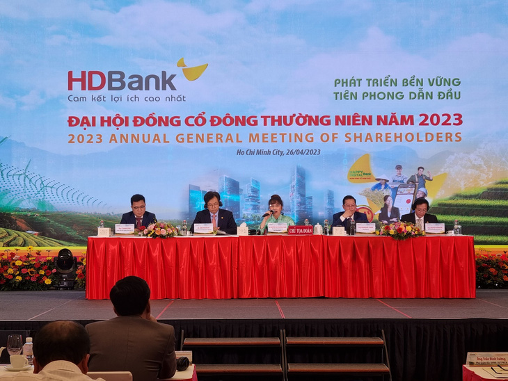 hdbank tham vong loi nhuan 14 000 ty dong tang 29 hdbank tham vong loi nhuan 14 000 ty dong tang 29