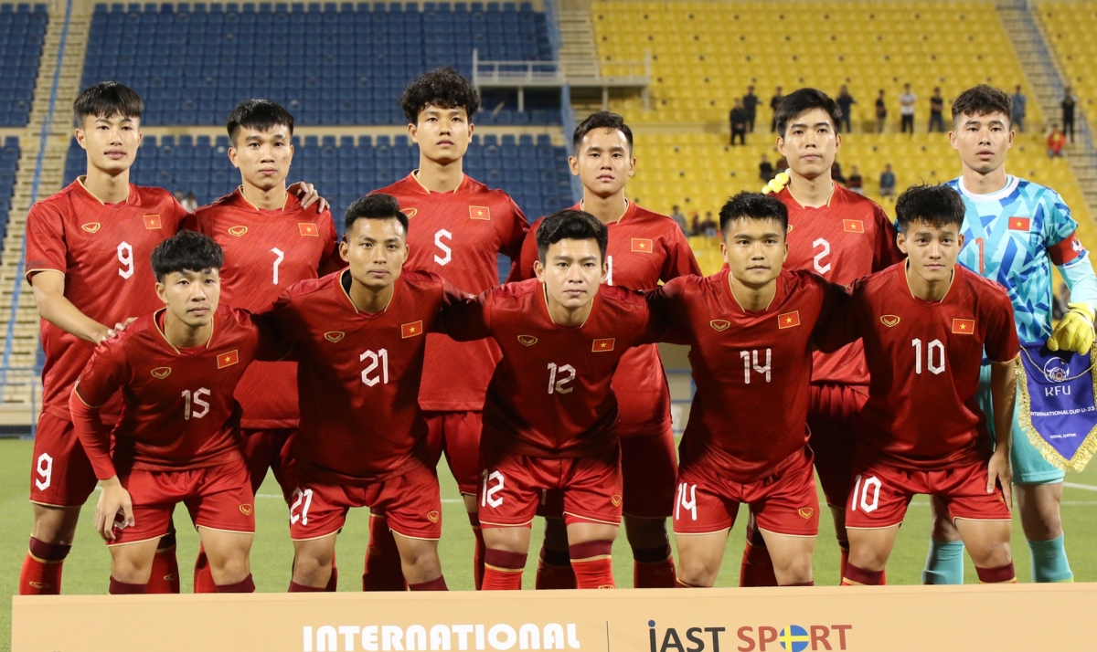 u22 viet nam ra quan o sea games 32 ru bun dung day sang loa hay chim sau vao khung khoang u22 viet nam ra quan o sea games 32 ru bun dung day sang loa hay chim sau vao khung khoang
