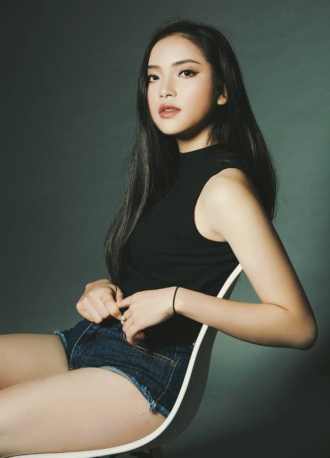 hieu nguyen con trai ut ty phu johnathan hanh nguyen 23 tuoi lam pho tong giam doc cong khai ban gai tieu thu2 hieu nguyen con trai ut ty phu johnathan hanh nguyen 23 tuoi lam pho tong giam doc cong khai ban gai tieu thu2