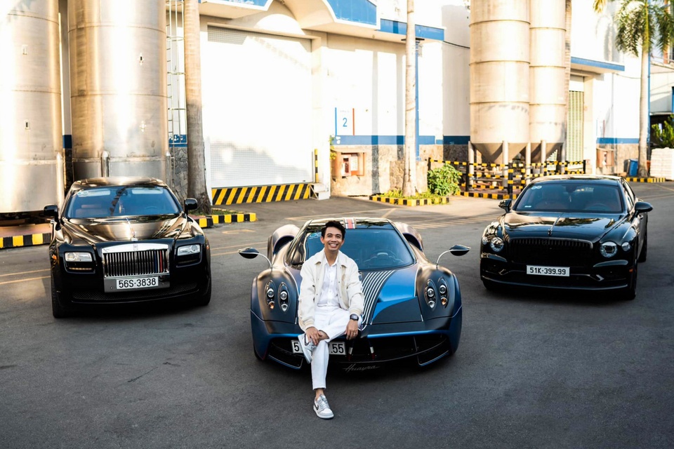 ro tin dai gia minh nhua ban bentley flying spur bien tu quy 91 ro tin dai gia minh nhua ban bentley flying spur bien tu quy 91