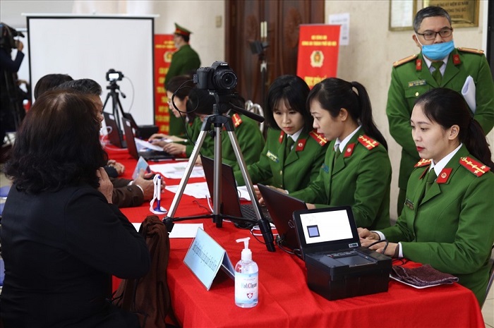 bo truong to lam cong an phai cap can cuoc cong dan trong thoi han 7 ngay lam viec bo truong to lam cong an phai cap can cuoc cong dan trong thoi han 7 ngay lam viec