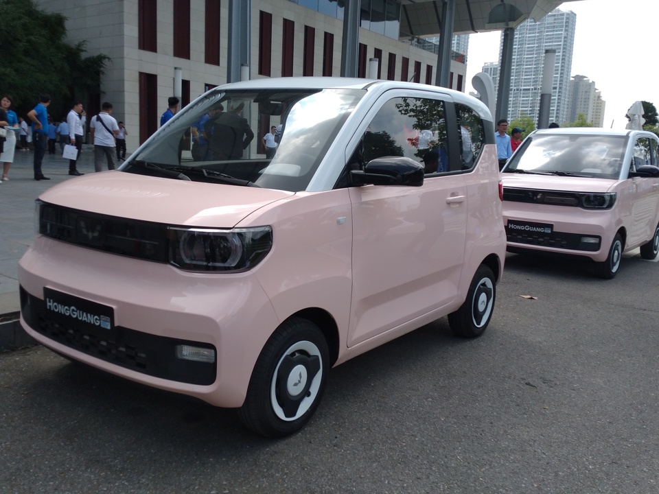 o to dien mini wuling hongguang mini ev gia tu 239 trieu dong nguoi dung viet co san sang don nhan o to dien mini wuling hongguang mini ev gia tu 239 trieu dong nguoi dung viet co san sang don nhan