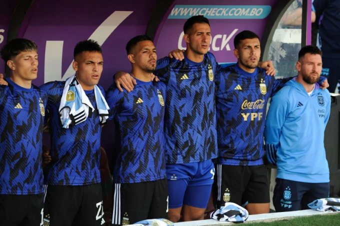 bat ngo vai tro moi cua messi o tuyen argentina 1 bat ngo vai tro moi cua messi o tuyen argentina 1
