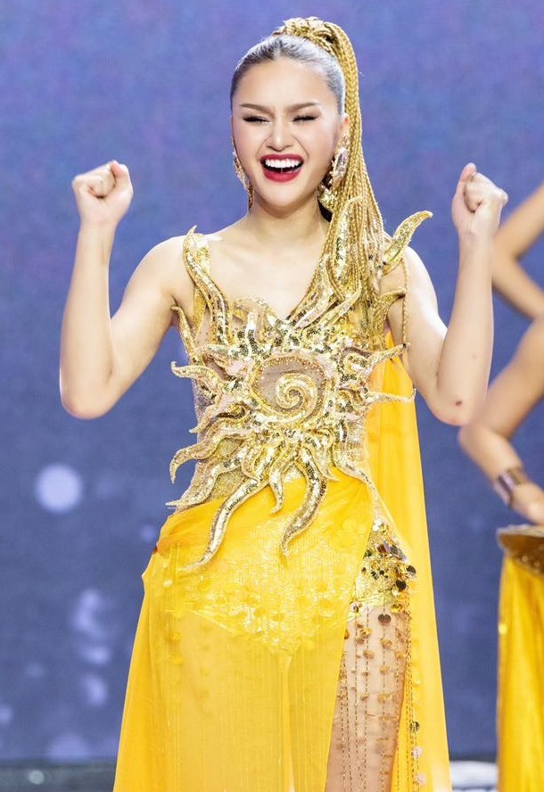 le thu trang chien thang the new mentor 2023 xuc dong quy goi khi dang quang 1 le thu trang chien thang the new mentor 2023 xuc dong quy goi khi dang quang 1
