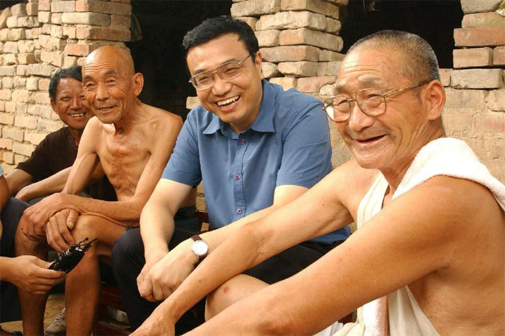 loat anh ve cuoc doi co thu tuong trung quoc ly khac cuong 2 loat anh ve cuoc doi co thu tuong trung quoc ly khac cuong 2