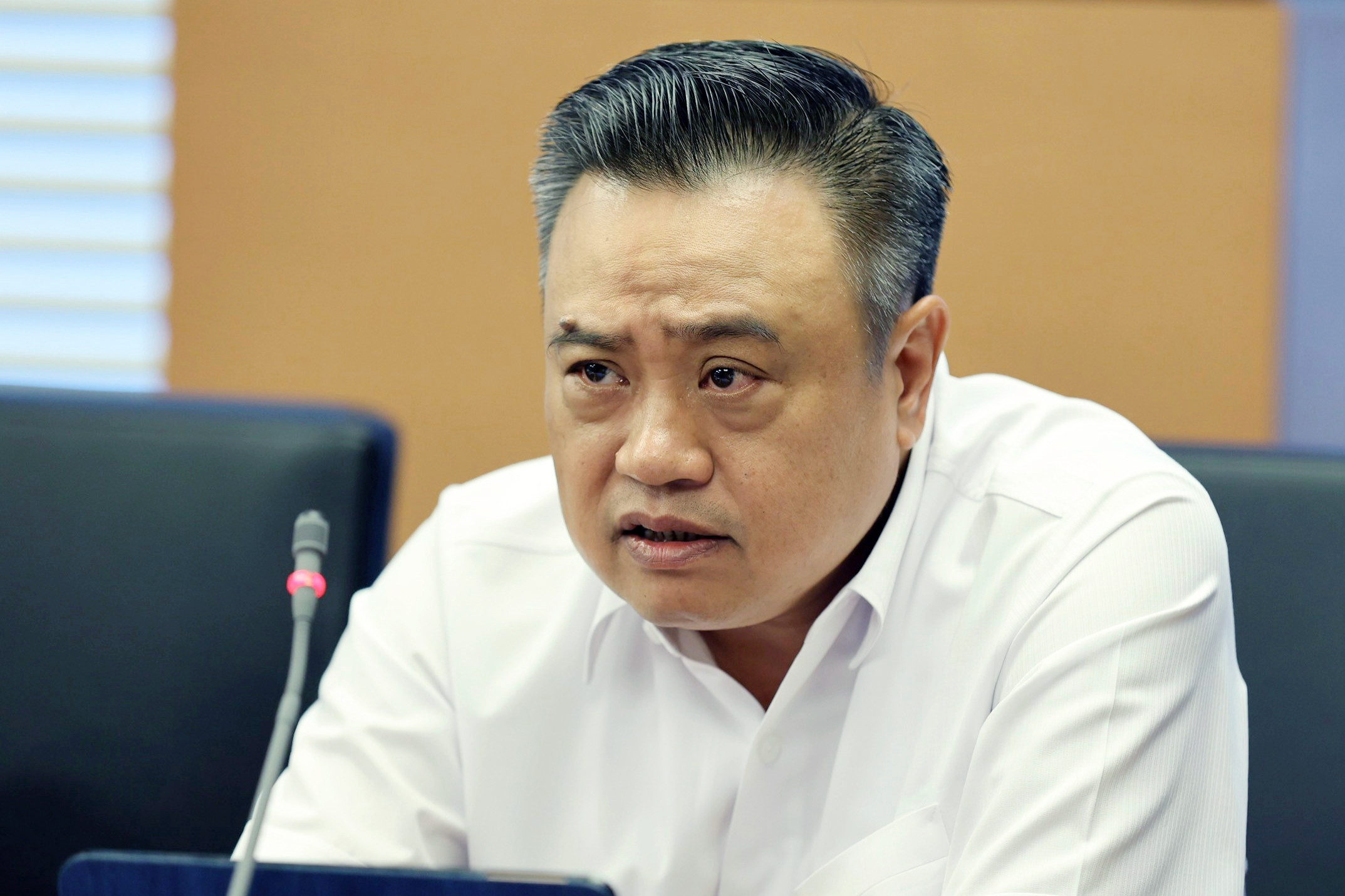 cuu pho chu tich quan ha dong gui don khieu nai chu tich tp ha noi noi gi 1 cuu pho chu tich quan ha dong gui don khieu nai chu tich tp ha noi noi gi 1