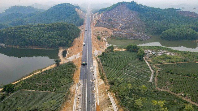 sang nay 24 12 thu tuong phat lenh khanh thanh dong loat 4 du an giao thong trong diem 4 sang nay 24 12 thu tuong phat lenh khanh thanh dong loat 4 du an giao thong trong diem 4