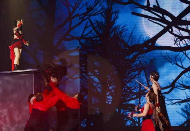 thot tim voic cu roi tu do tu do cao 2 5m cua lynk lee trong chi dep dap gio re song 1