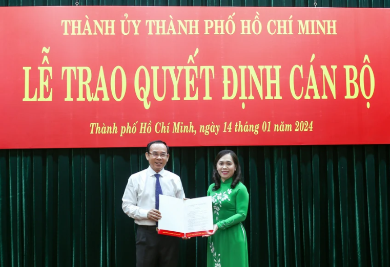 tp hcm chan dung tan bi thu quan uy quan 3 va quan phu nhuan 1 tp hcm chan dung tan bi thu quan uy quan 3 va quan phu nhuan 1
