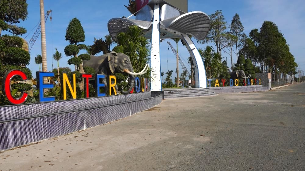 can canh diem hoa tet duoc mo mien phi mat bang cho nguoi dan buon ban o can tho 6 can canh diem hoa tet duoc mo mien phi mat bang cho nguoi dan buon ban o can tho 6