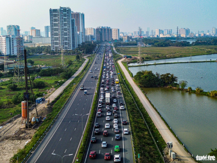nguoi dan linh kinh do dac un un tro lai ha noi du chua het ky nghi tet 3 nguoi dan linh kinh do dac un un tro lai ha noi du chua het ky nghi tet 3