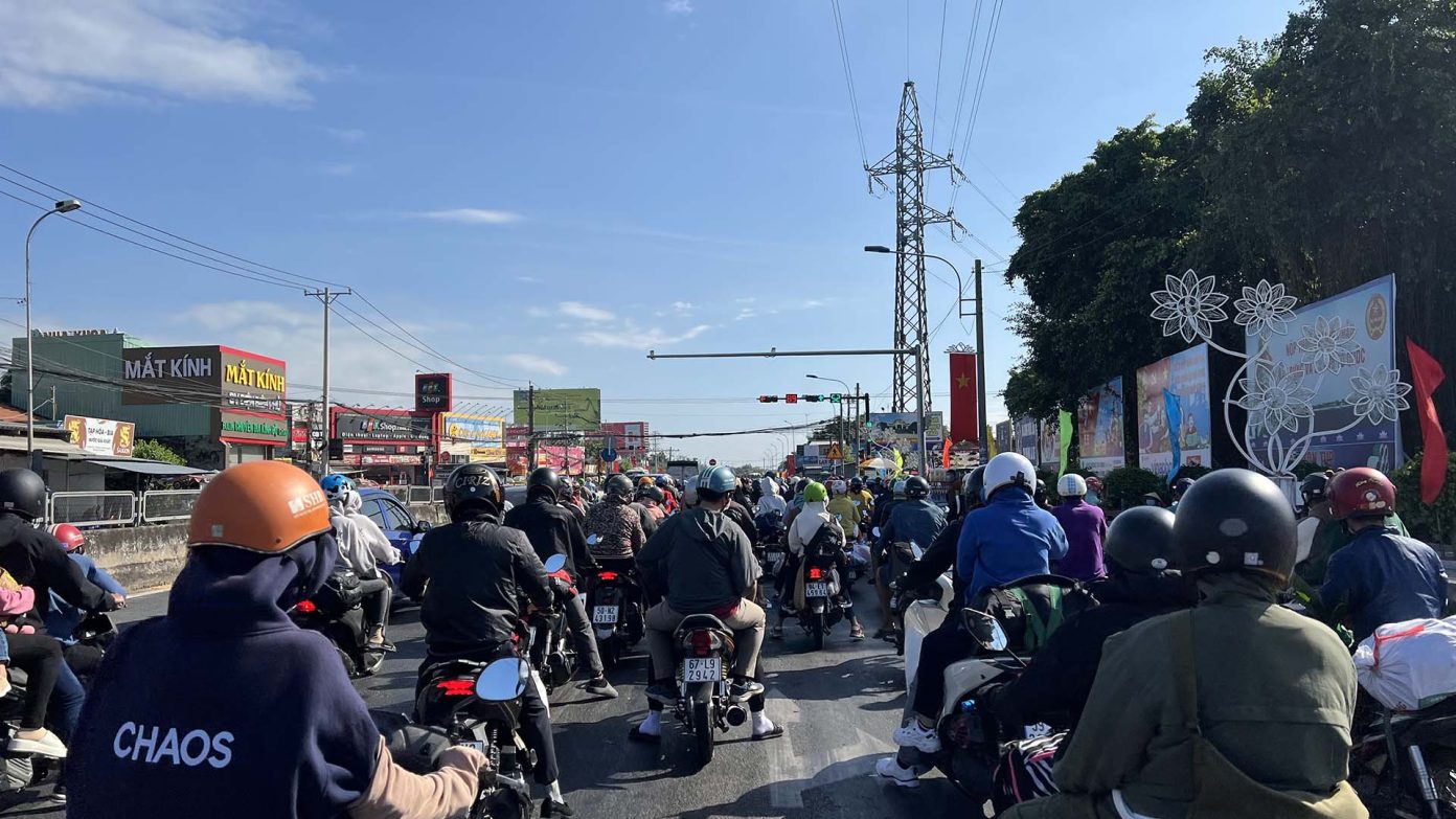 nguoi dan mien tay tro lai tp hcm sau ky nghi tet 9 nguoi dan mien tay tro lai tp hcm sau ky nghi tet 9