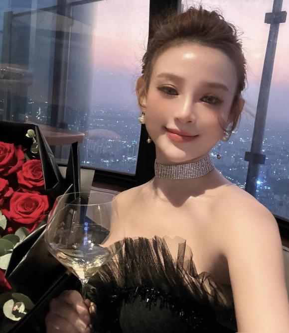 gia the khung chong dai gia dung sau cuoc song xa hoa cua huyen baby 4