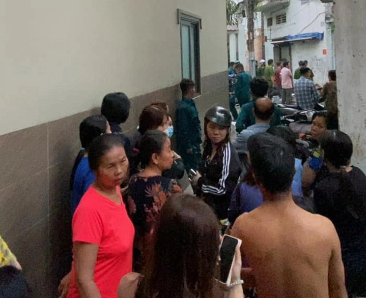 hien truong vu chay nha luc rang sang khien 4 nguoi tu vong o tp hcm 6