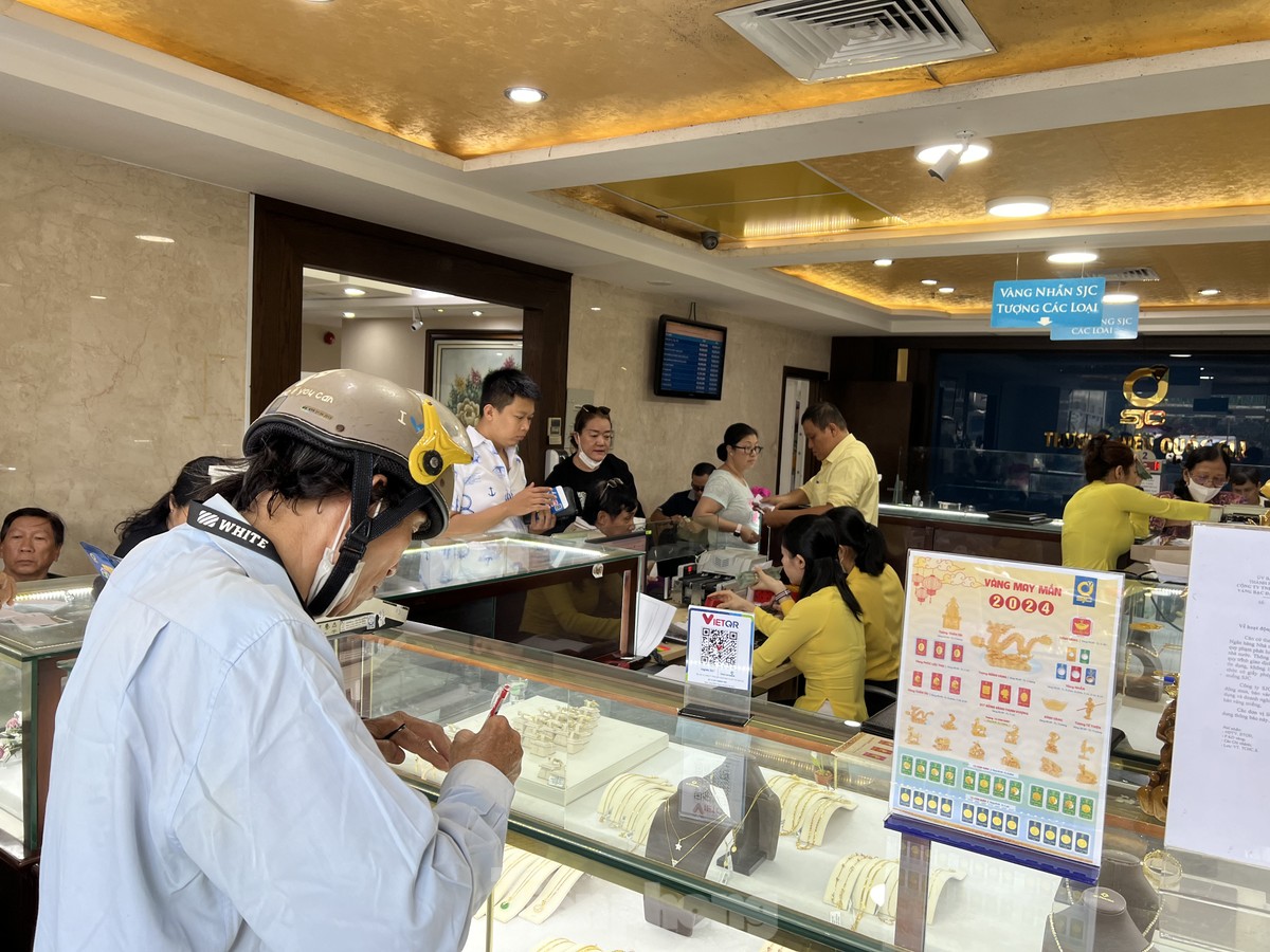 mua ban vang tai tp hcm noi dong duc cho diu hiu 1
