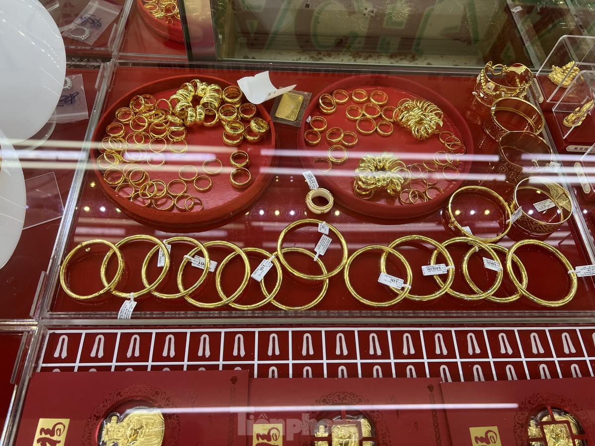 mua ban vang tai tp hcm noi dong duc cho diu hiu 11