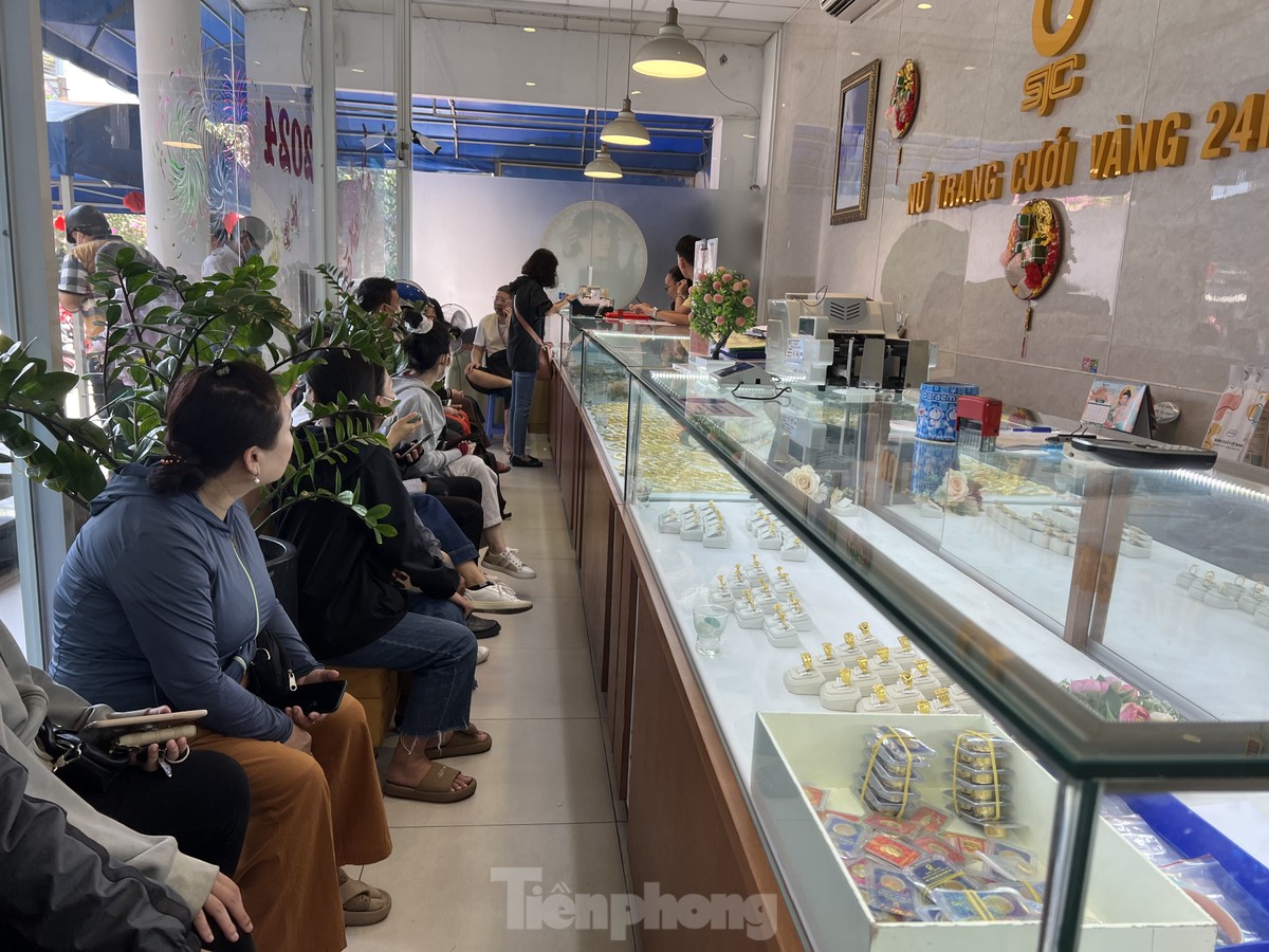 mua ban vang tai tp hcm noi dong duc cho diu hiu 2