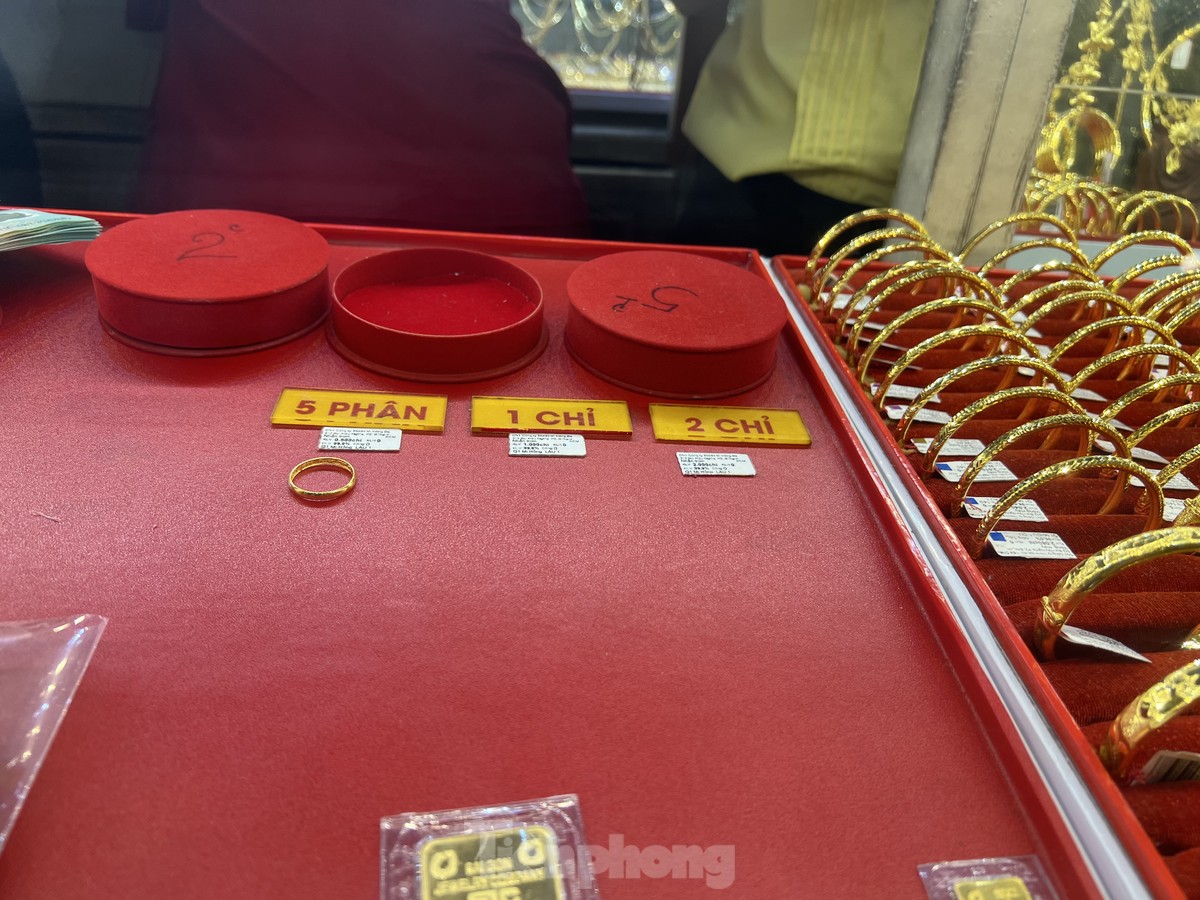 mua ban vang tai tp hcm noi dong duc cho diu hiu 5