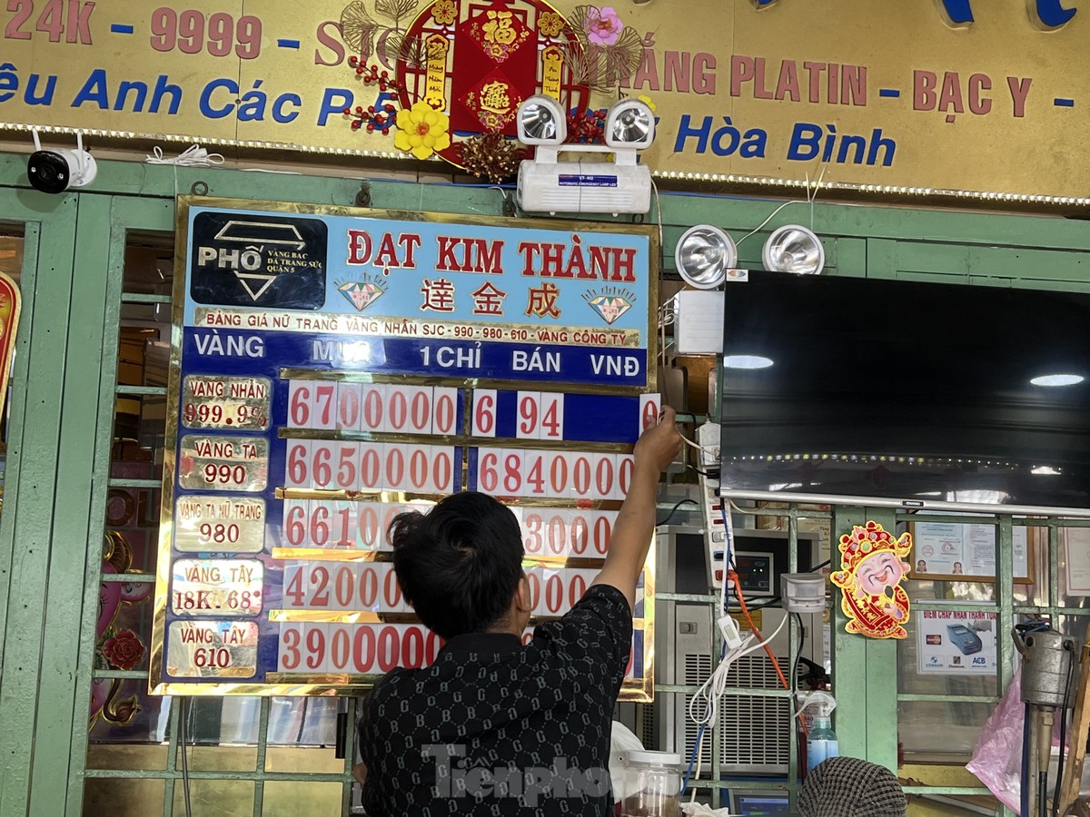 mua ban vang tai tp hcm noi dong duc cho diu hiu 7