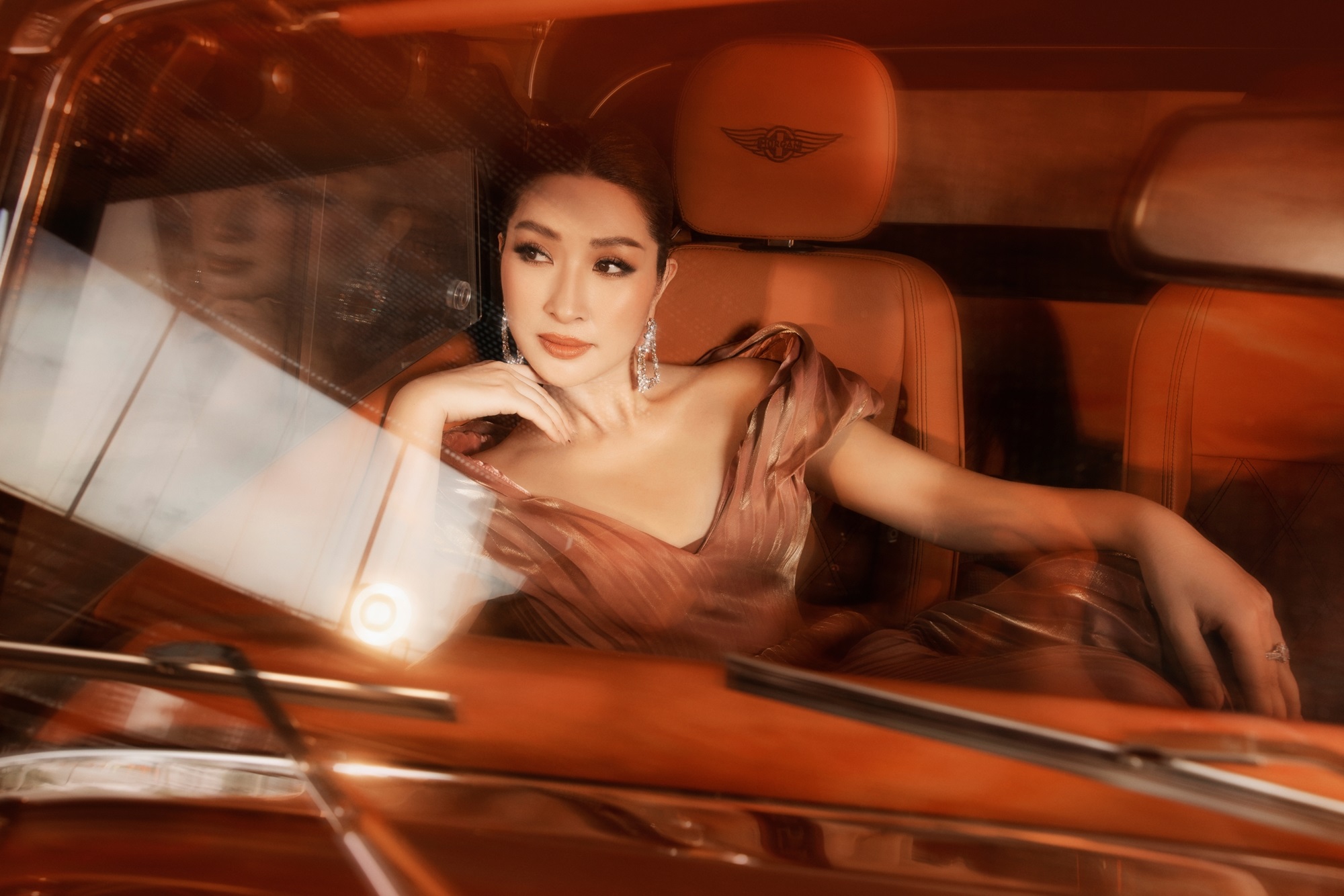 nguyen hong nhung tiet lo ve album moc 2 trung thanh voi chat lieu acoustic 3