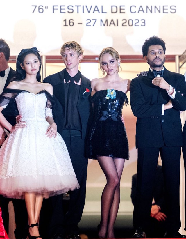 1 16848119429841054728006 1 16848119429841054728006