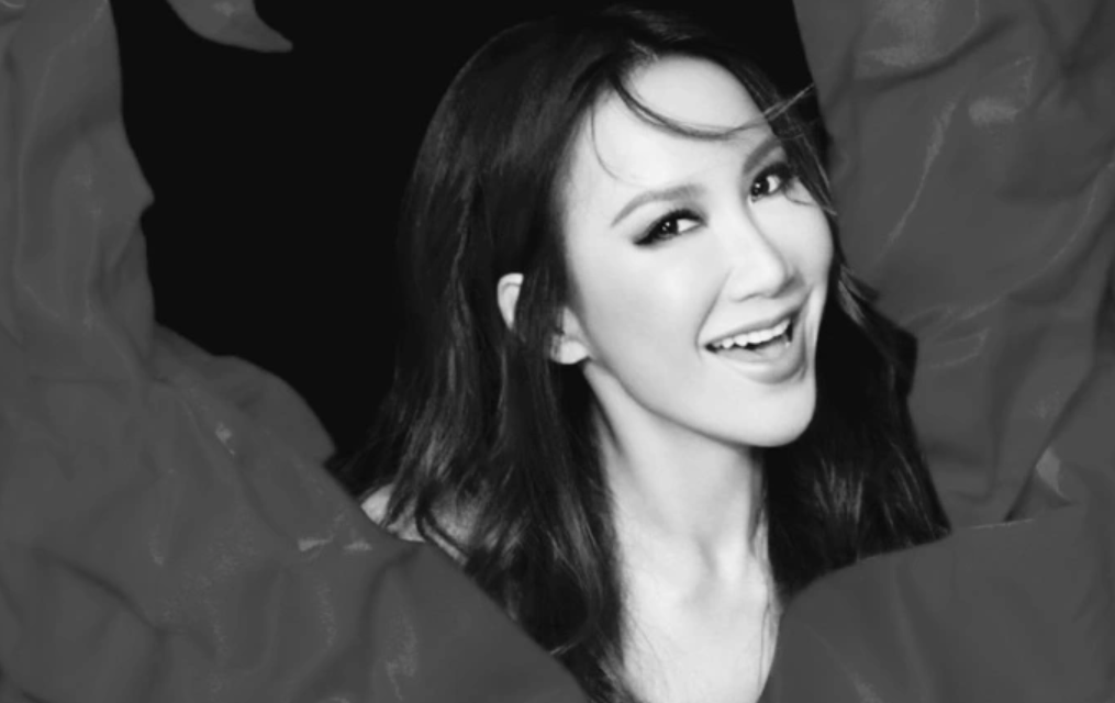 cdm chan dong khi hay tin ca si my goc hong kong trung quoc qua doi o tuoi 48 anh 1 cdm chan dong khi hay tin ca si my goc hong kong trung quoc qua doi o tuoi 48 anh 1