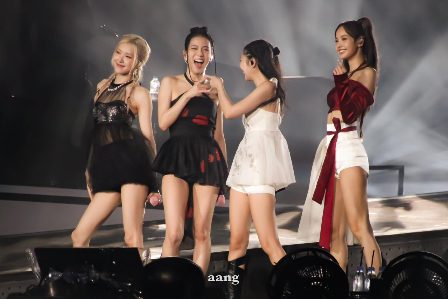 blackpink va nguoi ham mo duoc chu tich ubnd tp ha noi gui loi cam on blackpink va nguoi ham mo duoc chu tich ubnd tp ha noi gui loi cam on