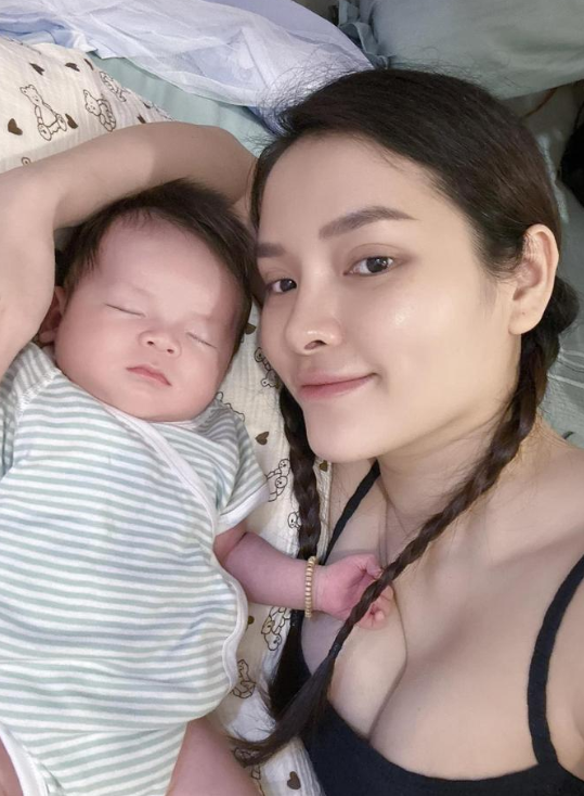 phuong trinh jolie dang dan ve suc khoe khien cdm lo lang anh 1 phuong trinh jolie dang dan ve suc khoe khien cdm lo lang anh 1