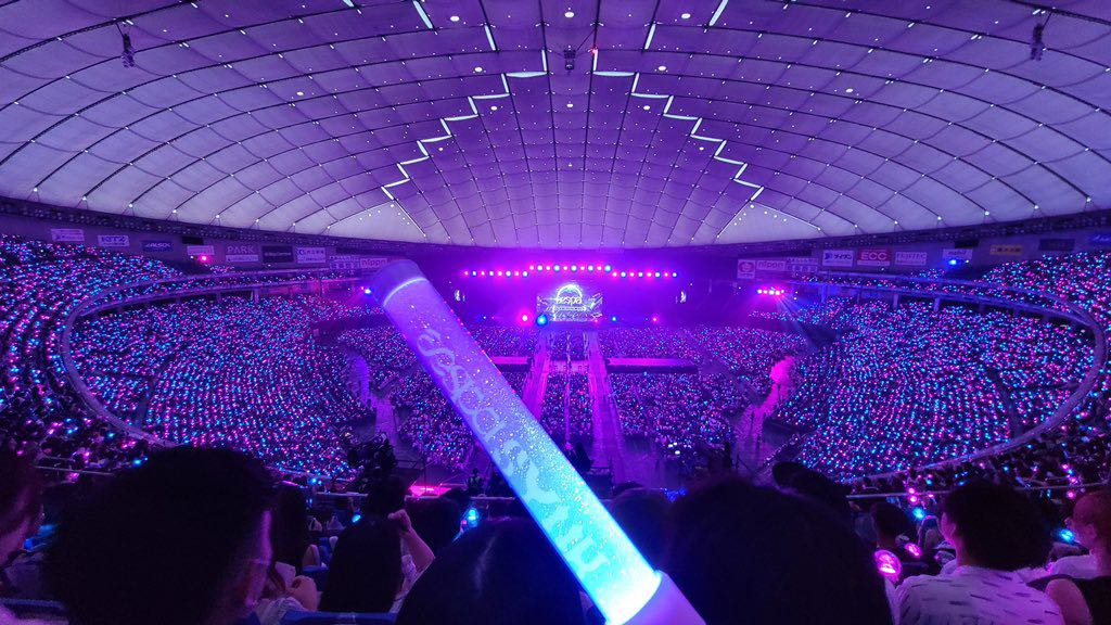 aespa bung no trong concert tai tokyo dome 3 aespa bung no trong concert tai tokyo dome 3